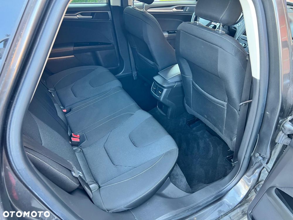 Ford Mondeo - 4