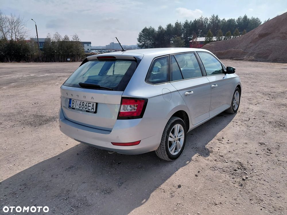 Skoda Fabia 1.0 TSI Ambition - 6