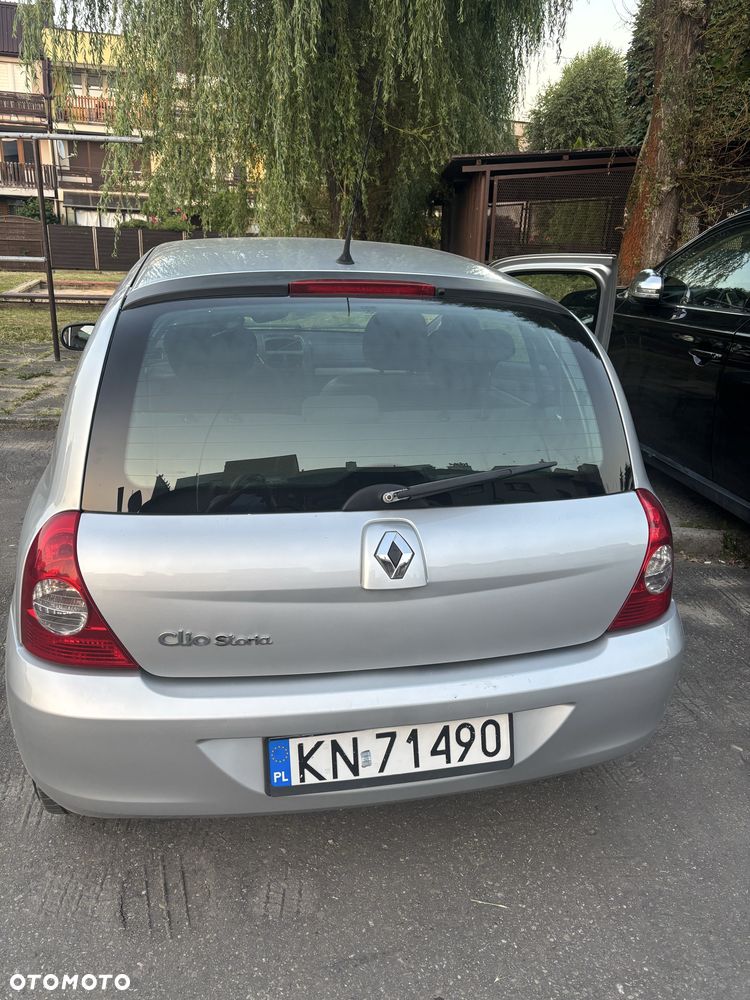 Renault Clio - 2