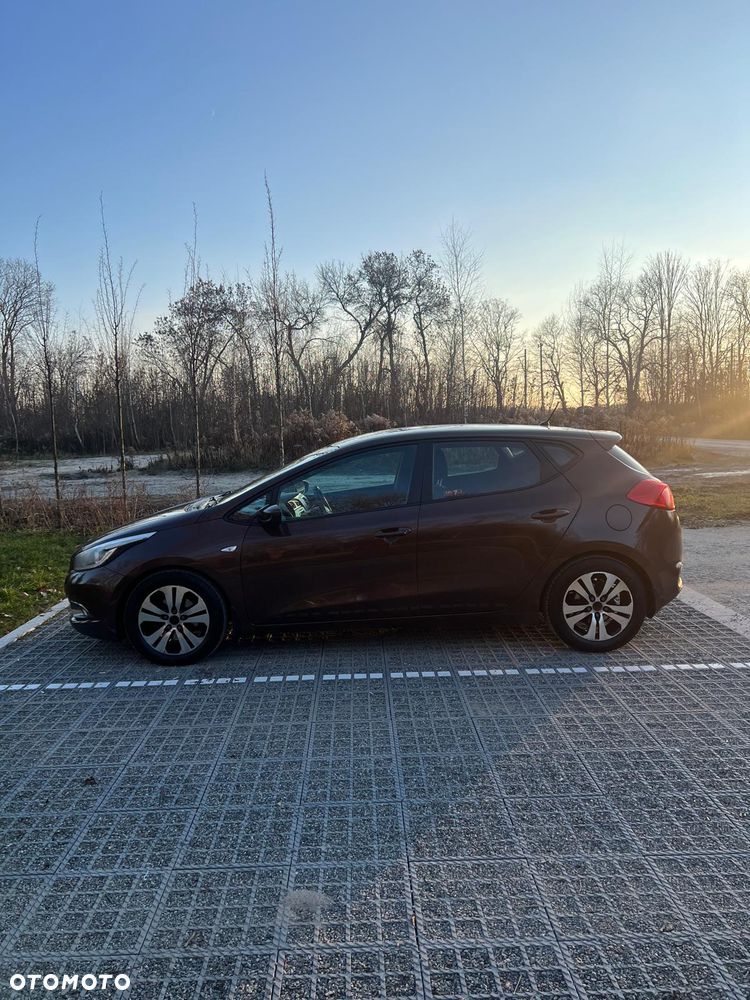 Kia Ceed 1.6 CRDi M - 13