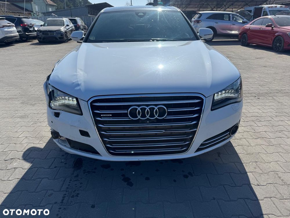 Audi A8 - 2