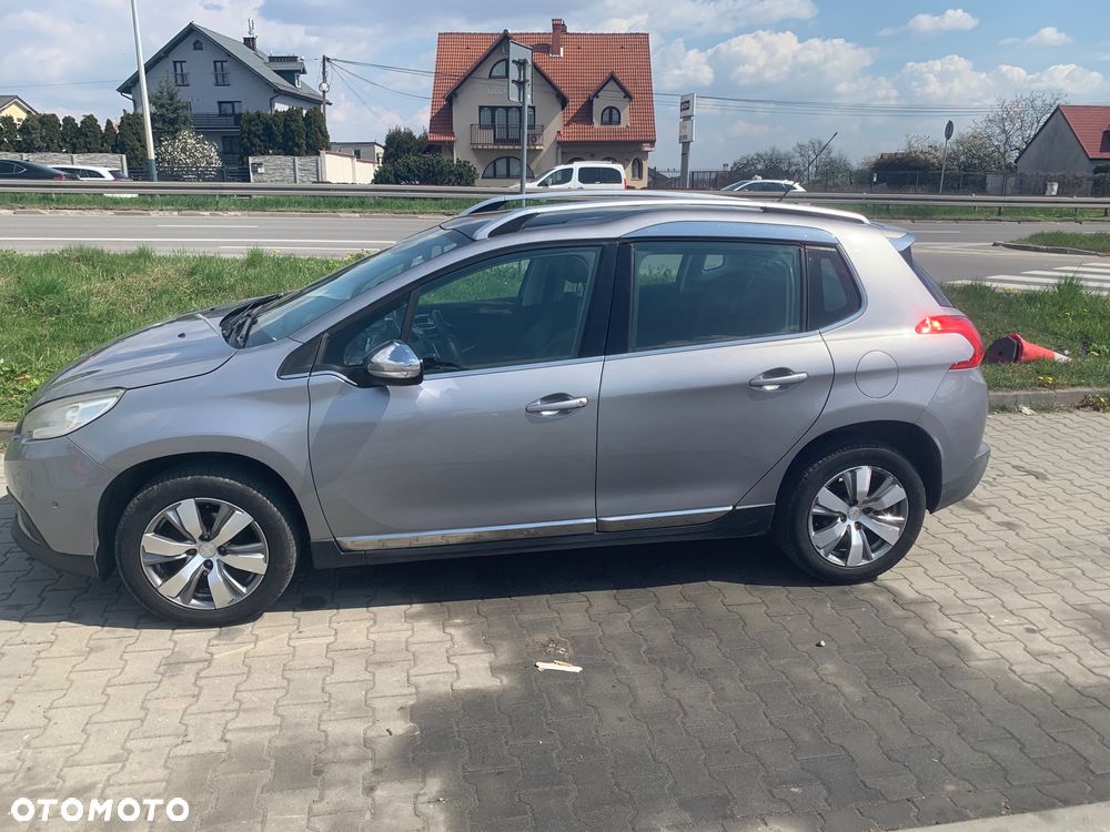 Peugeot 2008 e-HDi FAP 92 EGS6 STOP & START Allure - 2