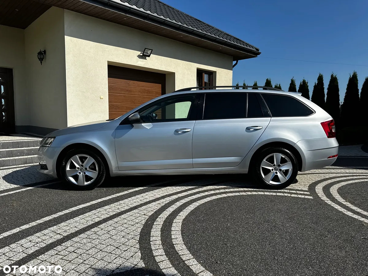 Skoda Octavia 2.0 TDI SCR Style DSG - 11