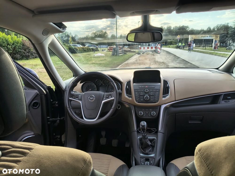 Opel Zafira 2.0 CDTI Cosmo EcoFLEX S&S - 10