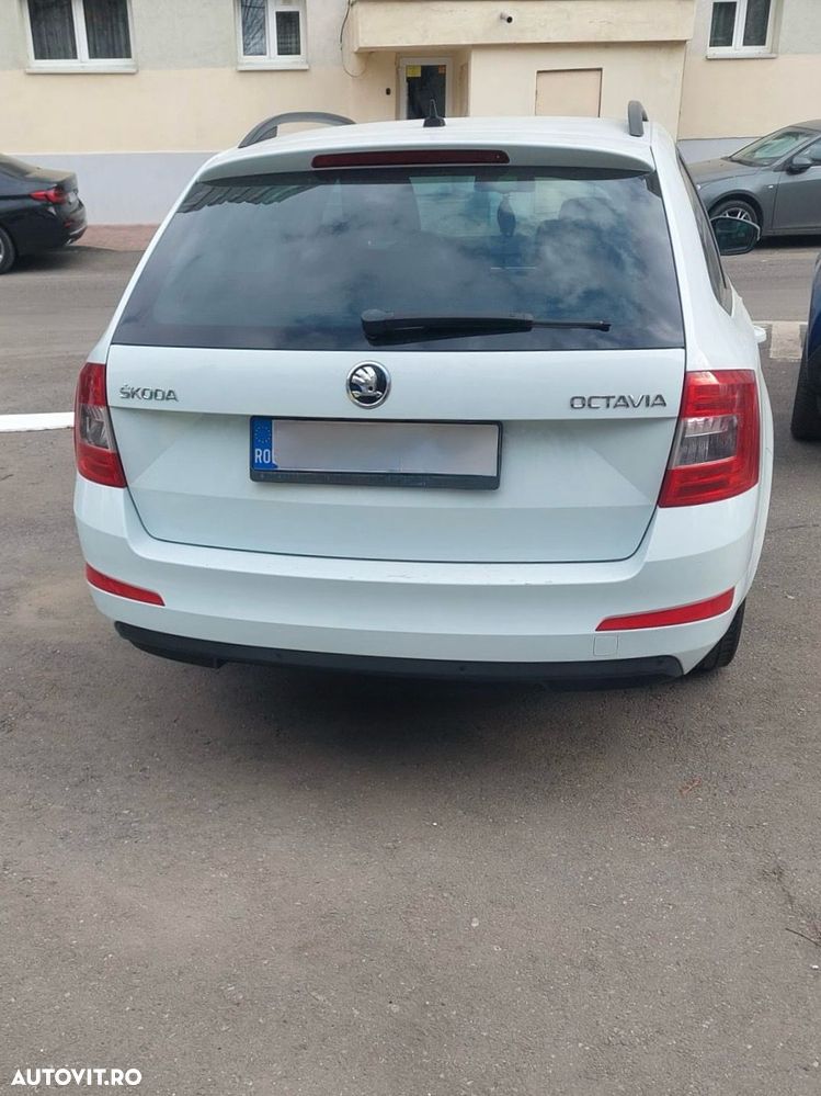 Skoda Octavia 2.0 TDI ELEGANCE DSG - 14