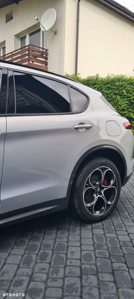 Alfa Romeo Stelvio 2.0 Turbo TI Q4 - 16