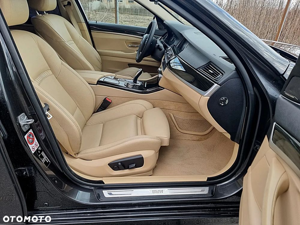 BMW Seria 5 520d Luxury Line sport - 21
