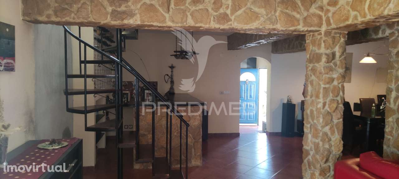 Quinta de 16660 m2 Moradias T3 E T2 e 1 Pavilhão 487 m2 - Grande imagem: 5/31