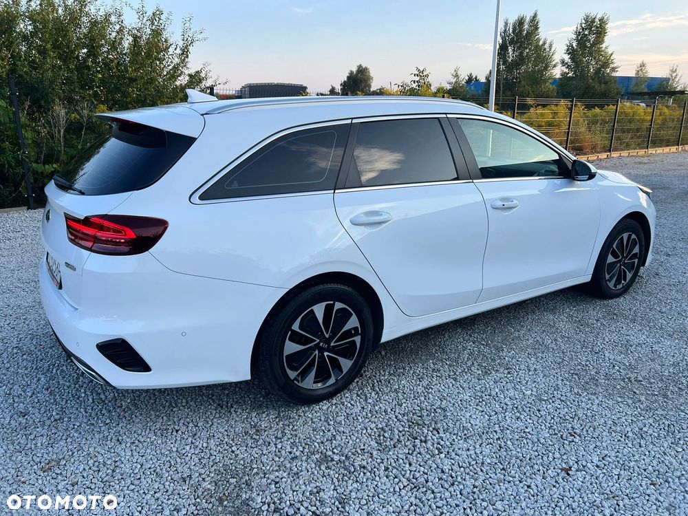 Kia Ceed SW 1.6 GDI DCT OPF Plug-in-Hybrid Spirit - 14
