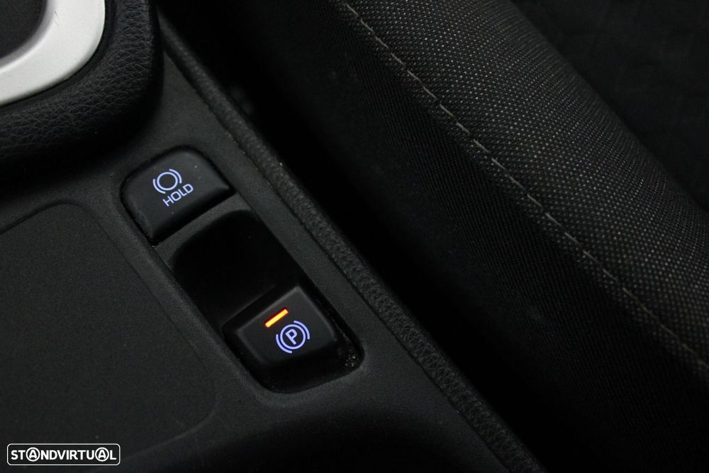 Toyota Yaris 1.5 HDF Comfort - 19