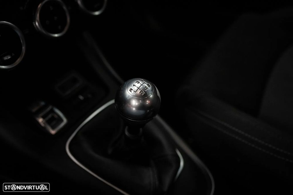 Alfa Romeo Giulietta 1.6 JTDM Progression 57X - 19