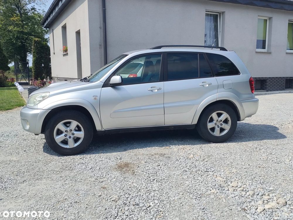 Toyota RAV4 2.0 D-4D 4x4 - 8