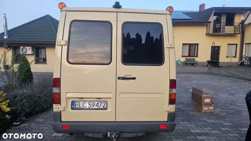 Mercedes-Benz SPRINTER 214 - 5