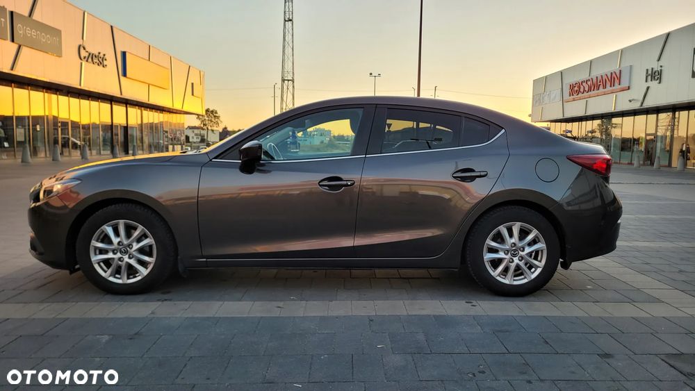 Mazda 3 - 6
