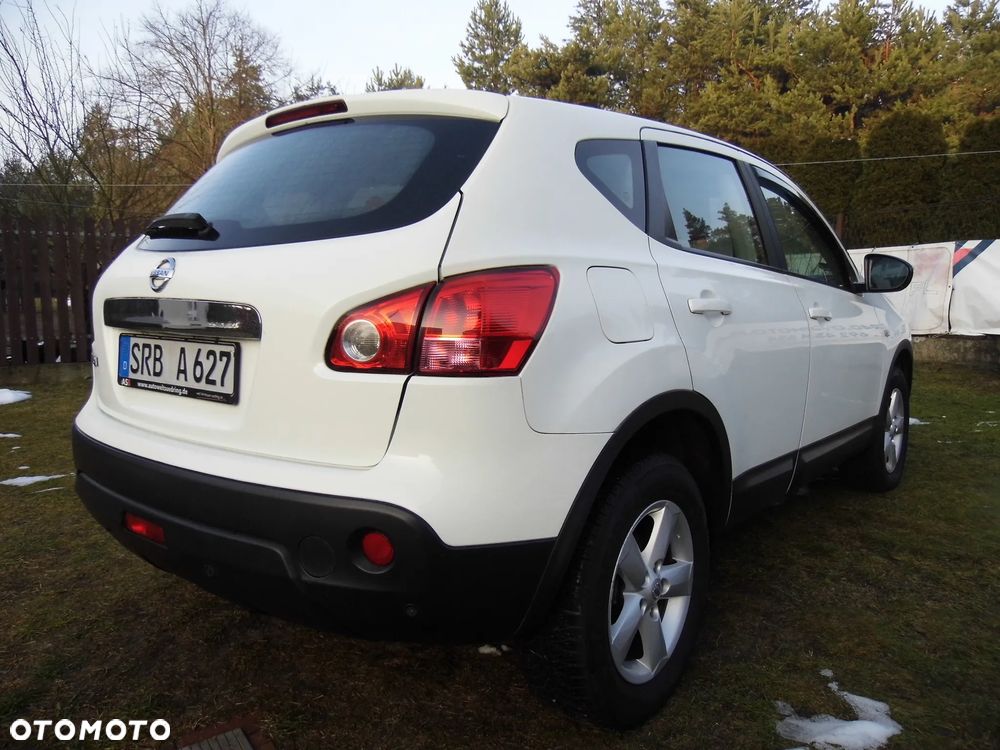 Nissan Qashqai 1.6 visia - 16