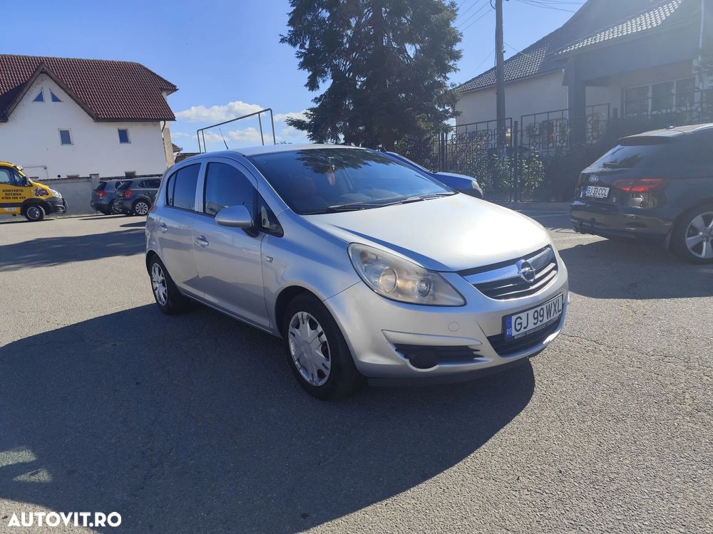 Opel Corsa 1.3 CDTI Cosmo - 2