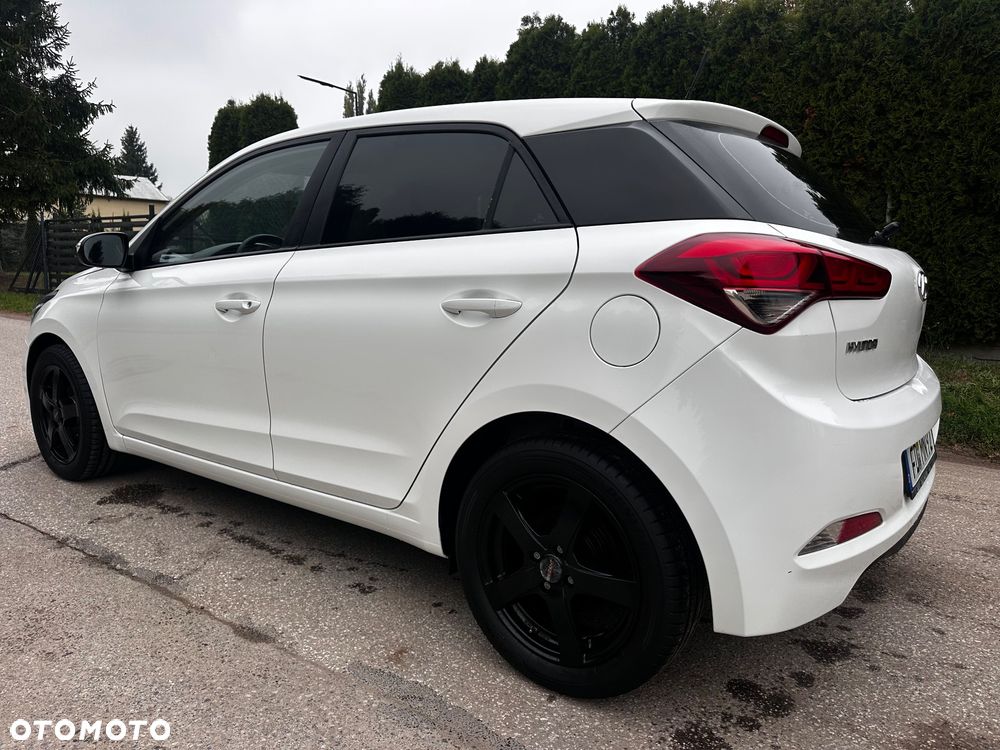 Hyundai i20 1.25 Comfort - 4