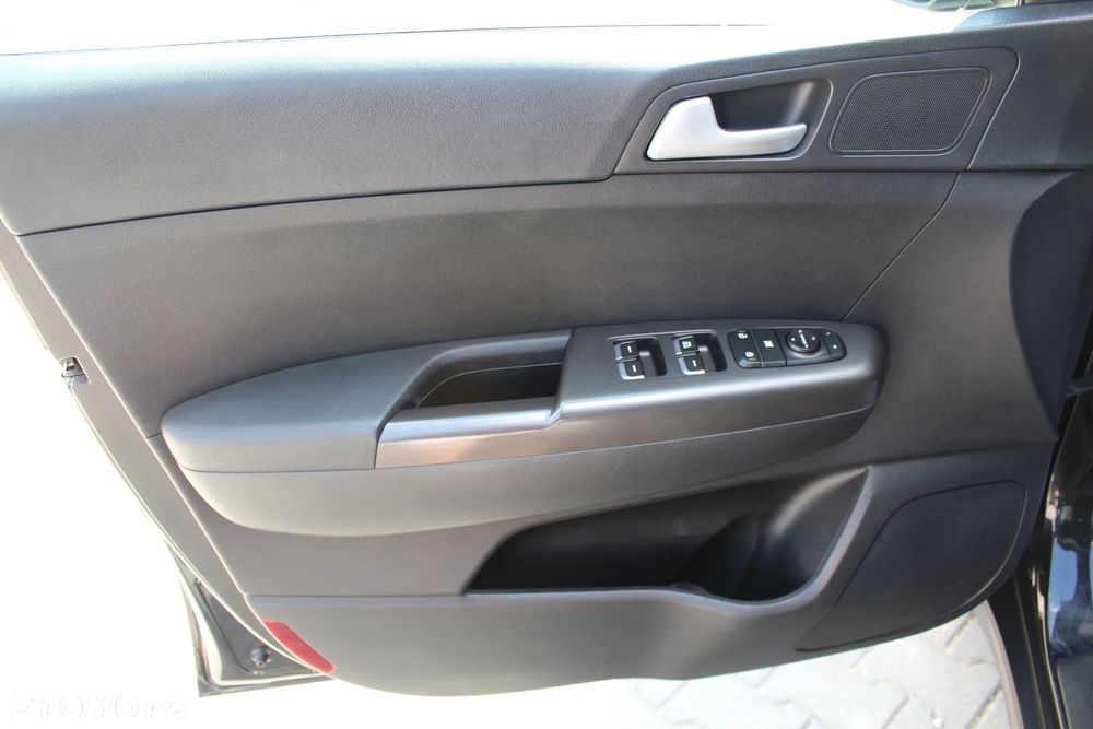 Kia Sportage 1.6 GDI L 2WD - 11