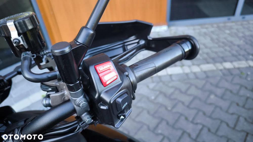 Yamaha Tracer - 12