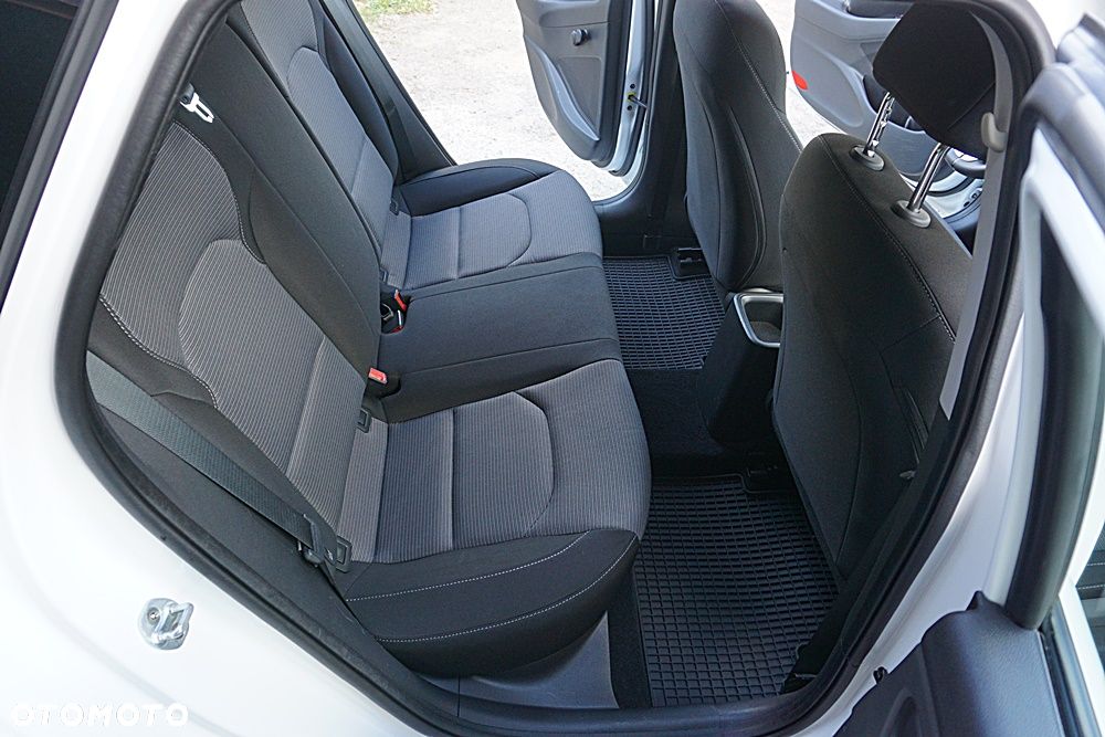Hyundai i30 - 22