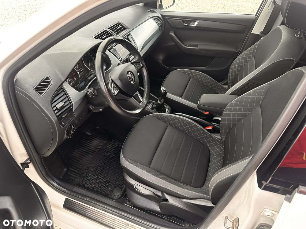 Skoda Fabia 1.0 TSI Style - 17