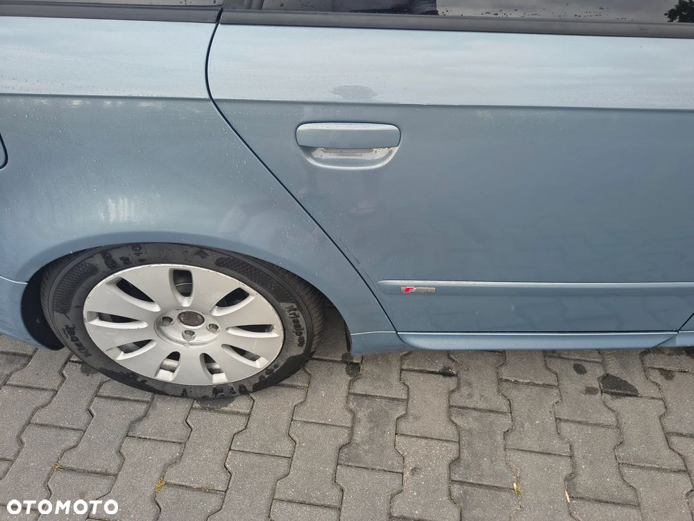Audi A4 Avant - 8
