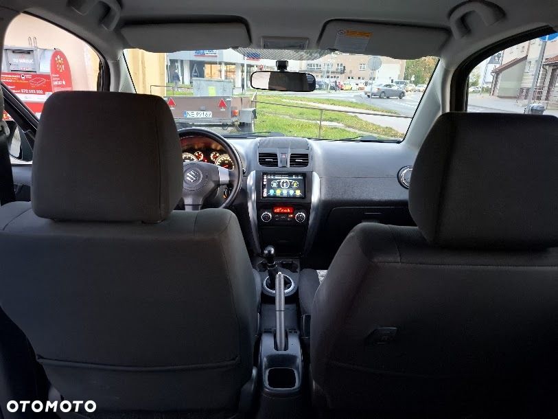 Suzuki SX4 - 29