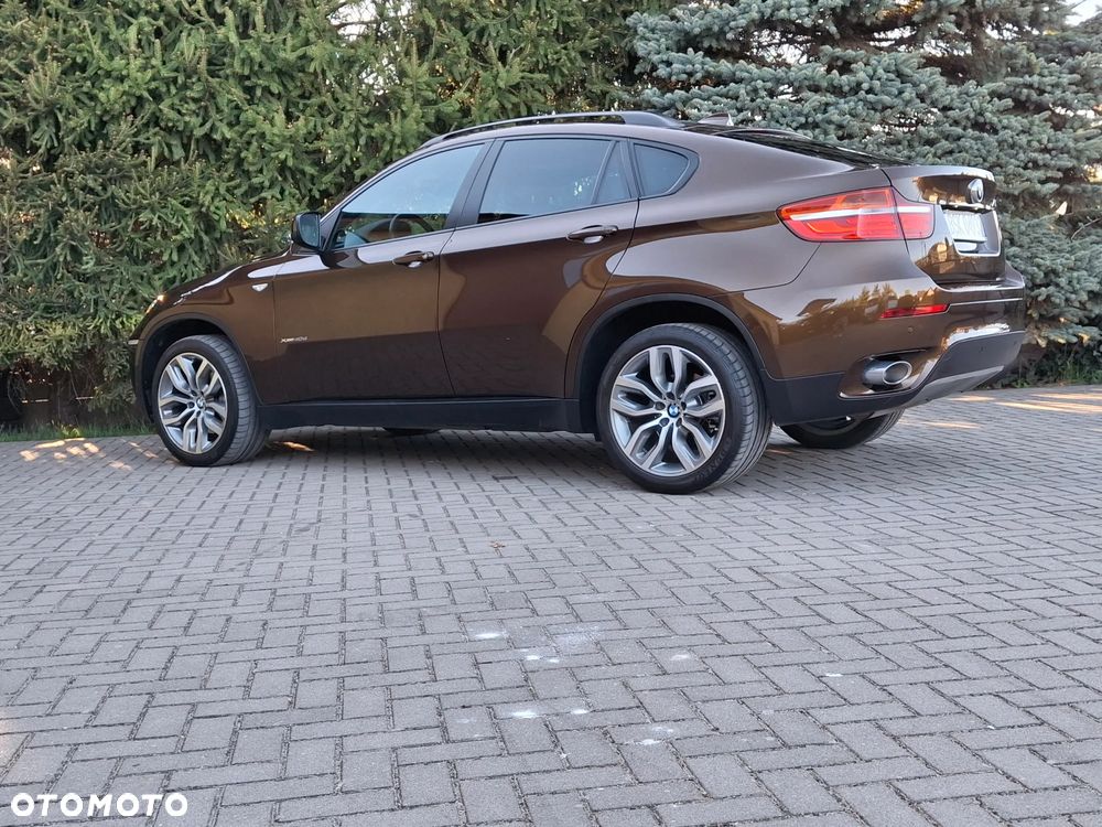 BMW X6 - 12
