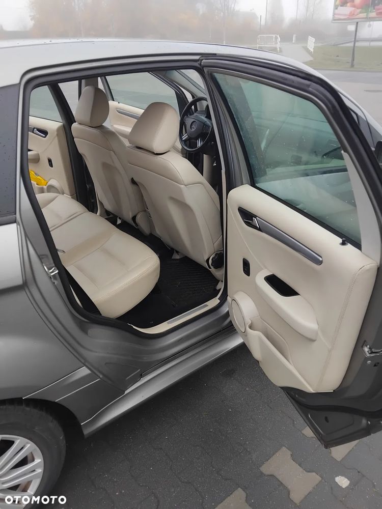 Mercedes-Benz Klasa B ver-200 - 13