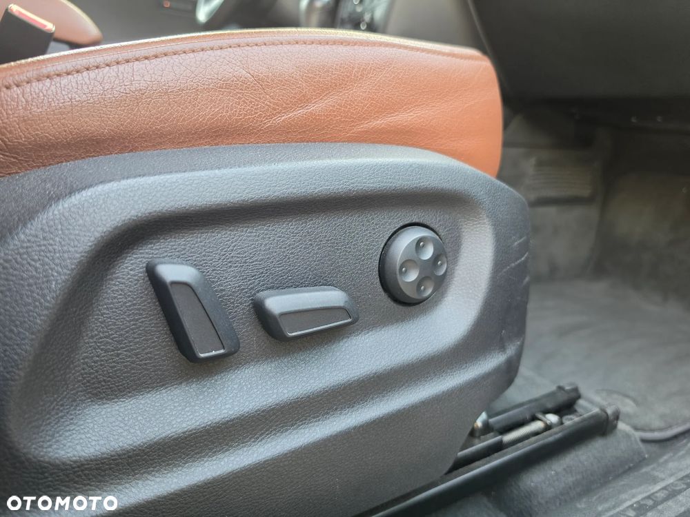 Audi Q5 3.2 FSI Quattro S tronic - 14