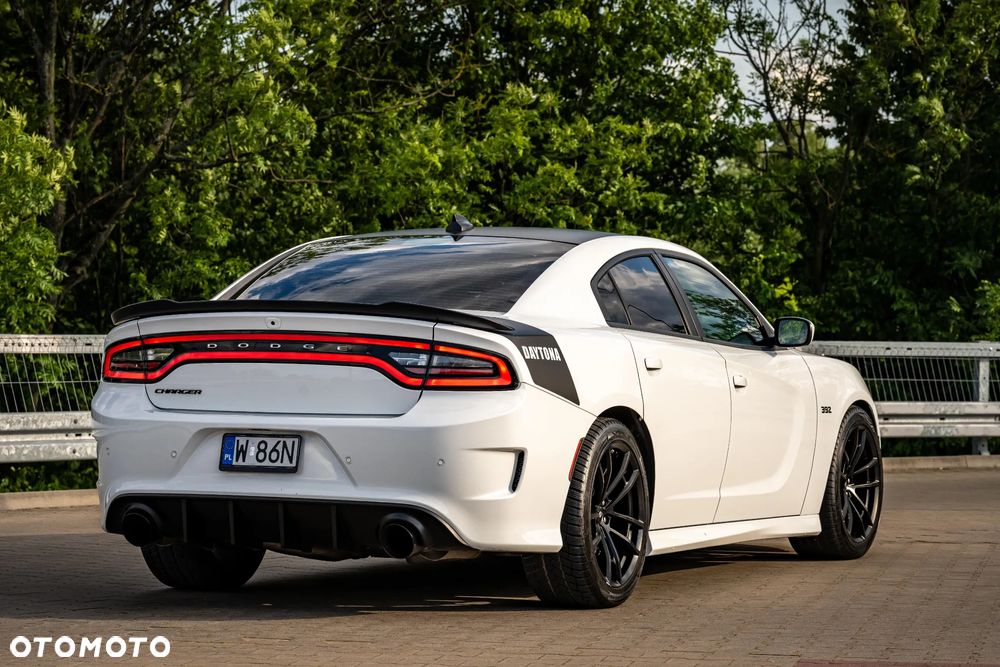 Dodge Charger 6.4 Scat Pack - 6