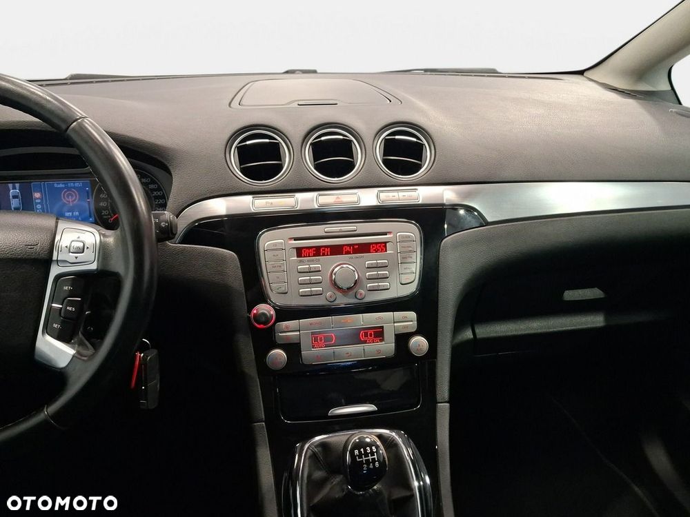 Ford S-Max - 18