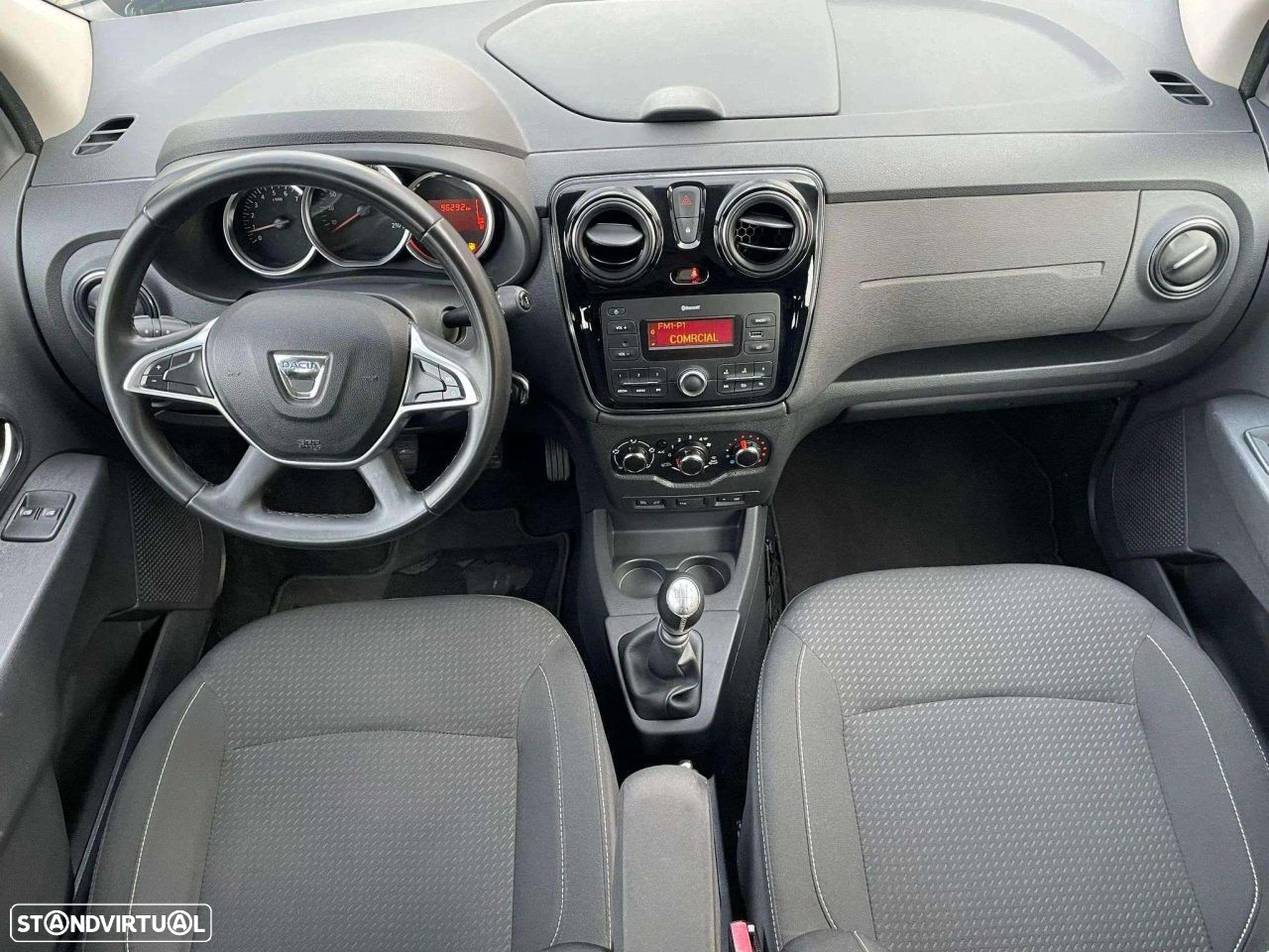 Dacia Lodgy 1.3 TCe Stepway 7L - 10