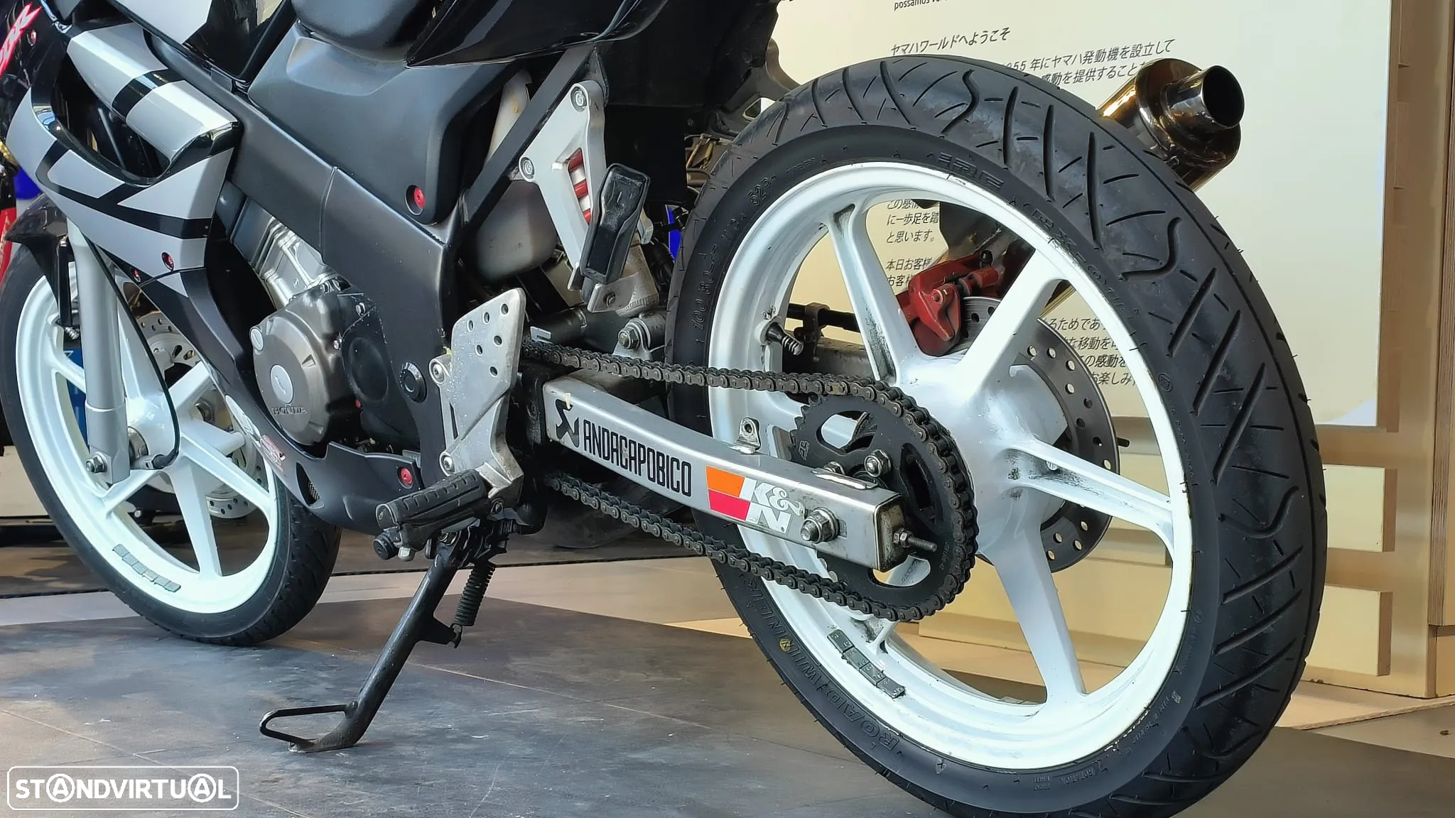 Honda CBR 125 - 7