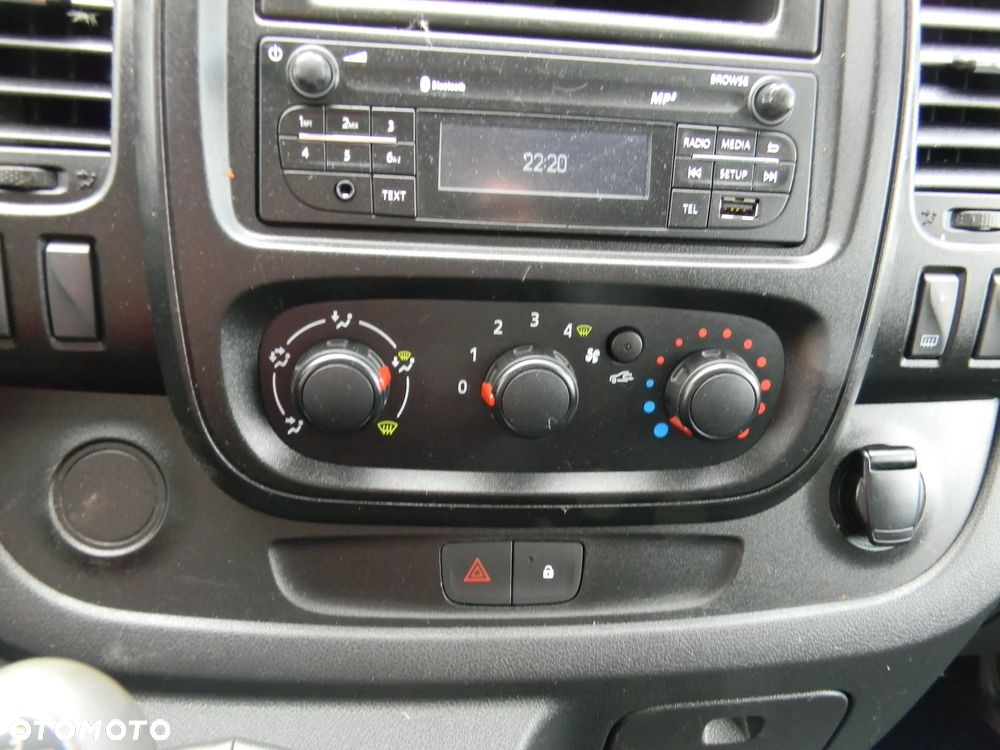 Opel Vivaro - 4