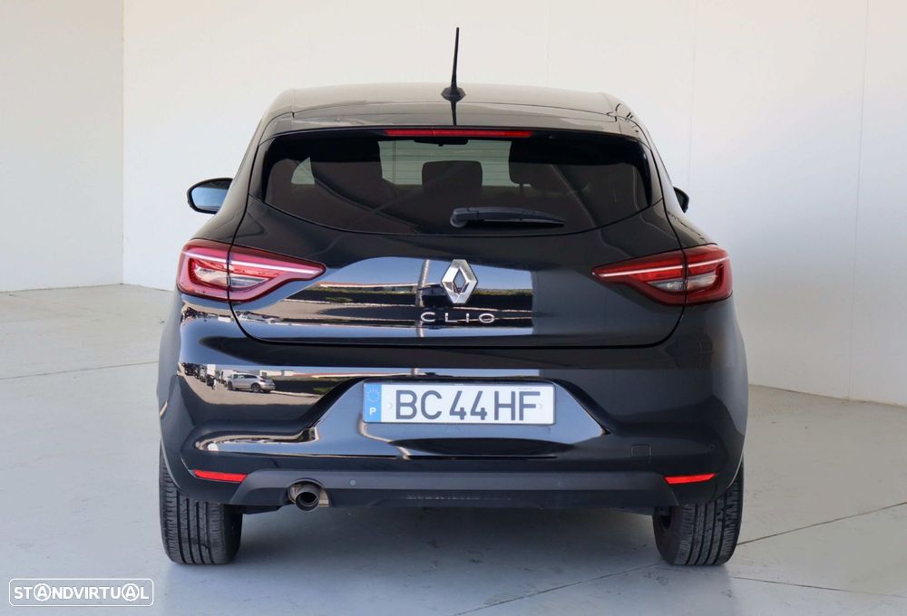 Renault Clio - 7