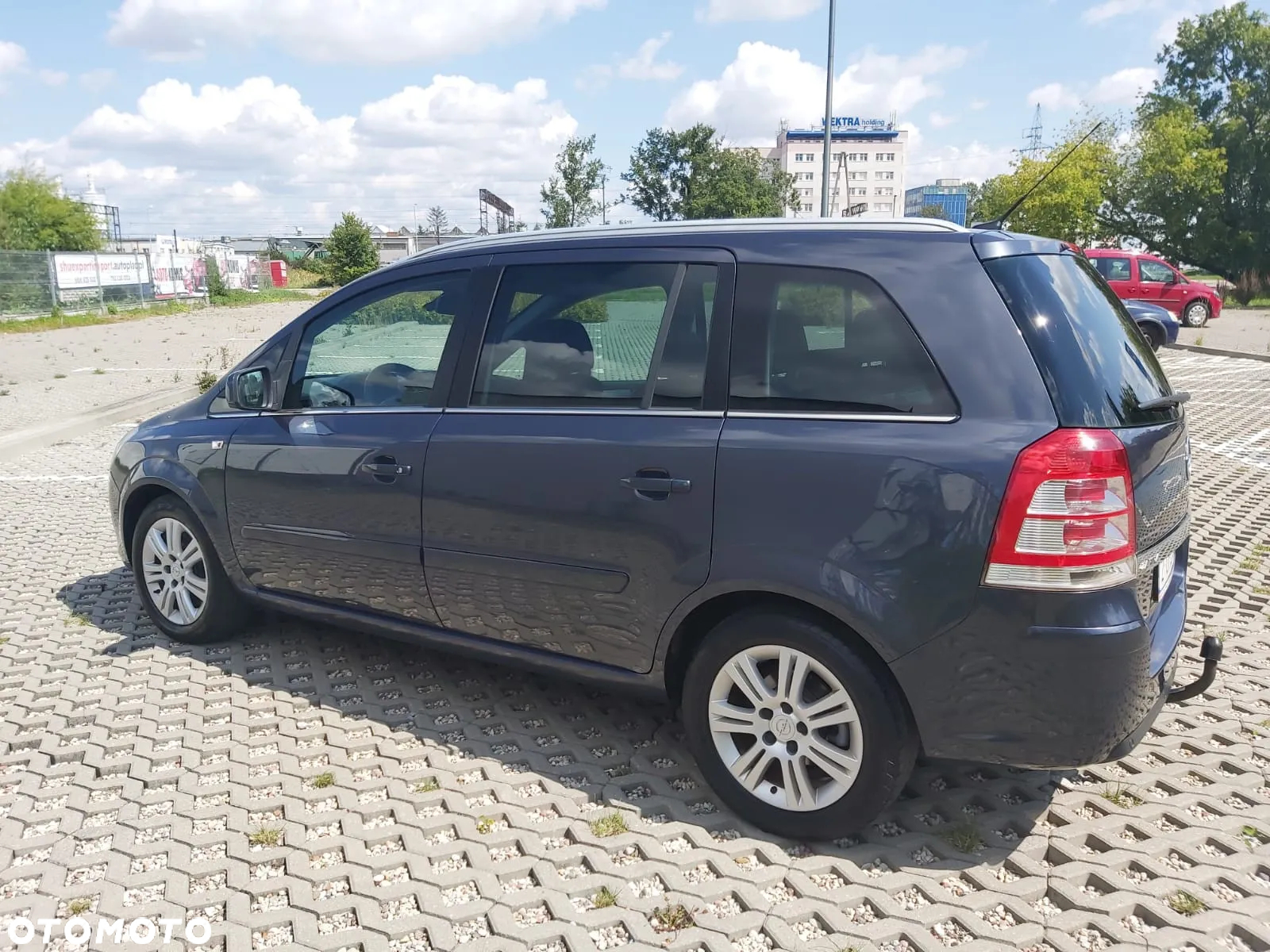 Opel Zafira 1.7 CDTI Cosmo - 4