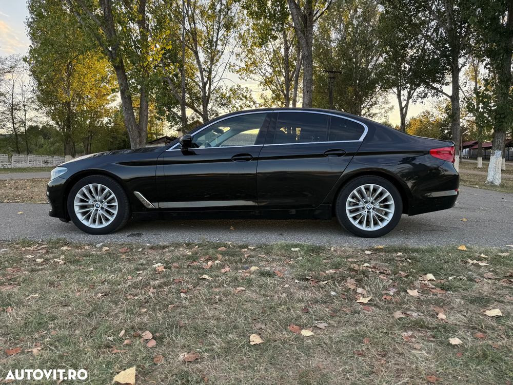 BMW Seria 5 520d xDrive AT - 12