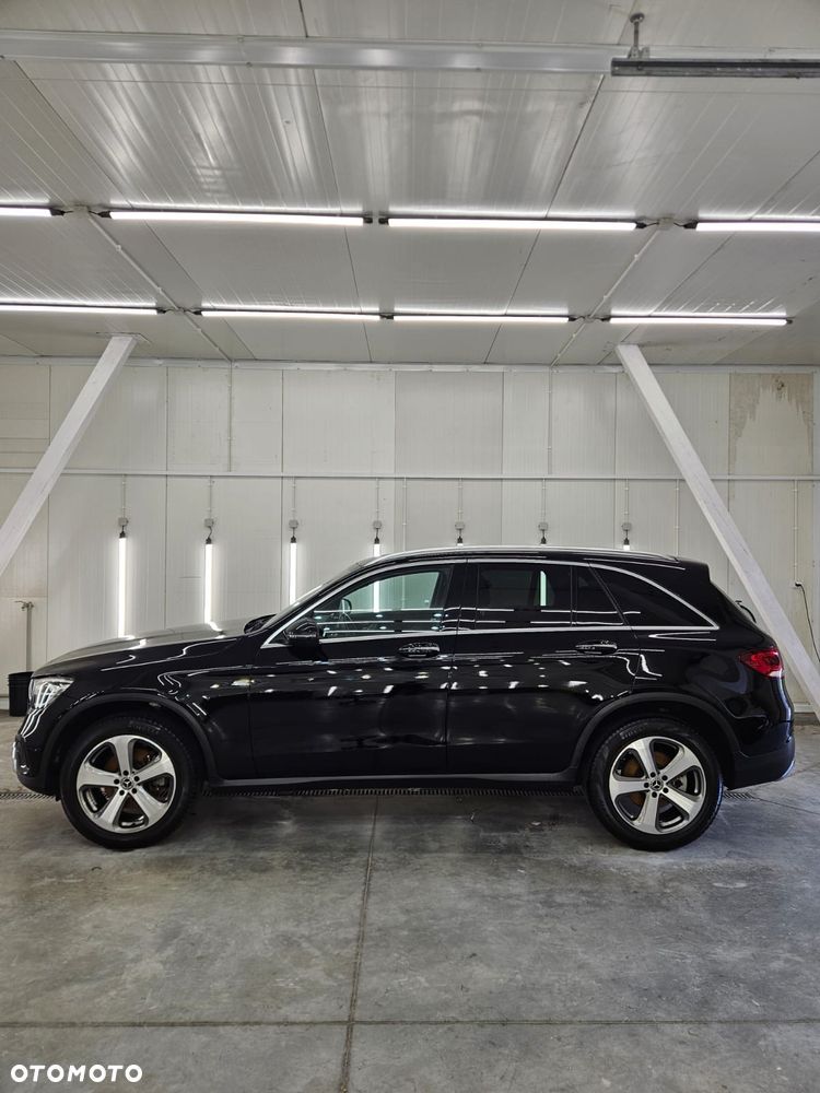 Mercedes-Benz GLC 300 4Matic 9G-TRONIC - 15