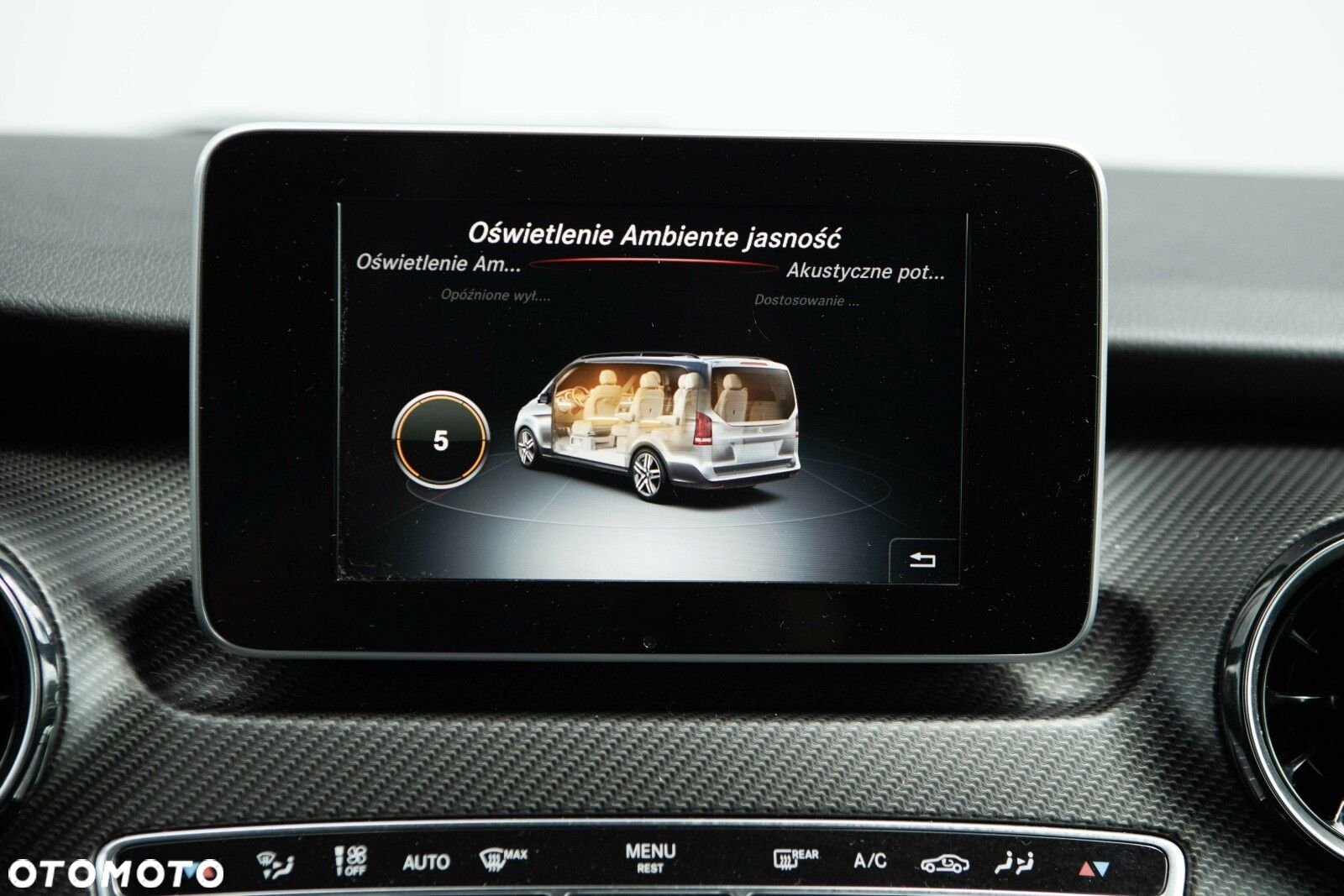 Mercedes-Benz Klasa V 300 d 4-Matic Avantgarde 9G-Tronic (d³ugi) - 37