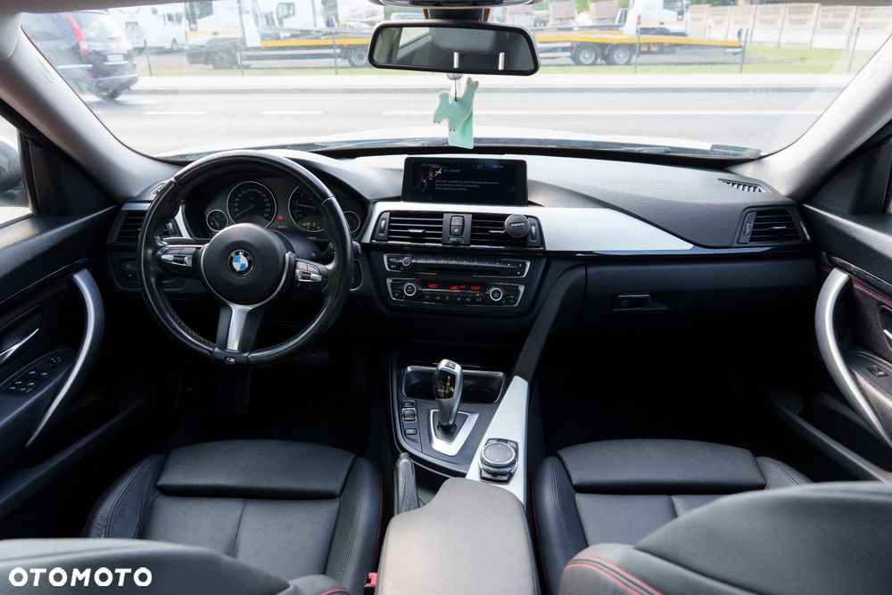 BMW 3GT - 24