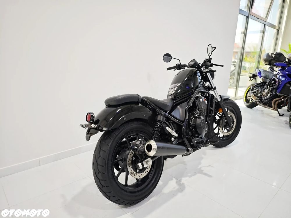 Honda CA - 9