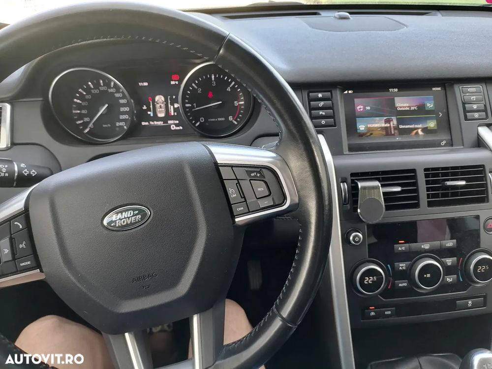 Land Rover Discovery Sport - 19