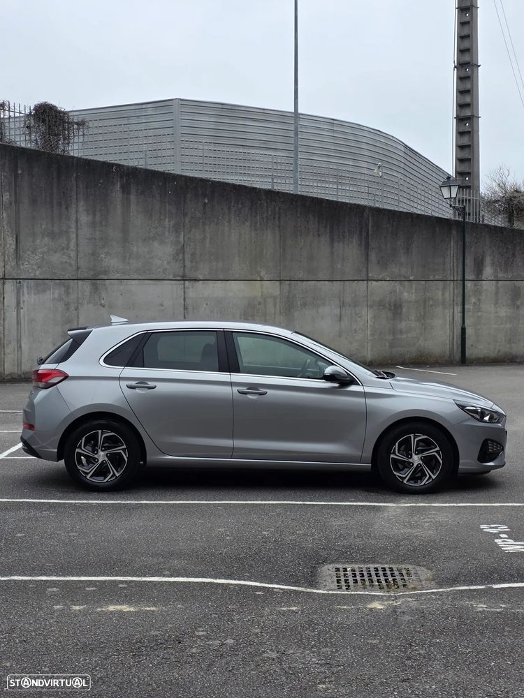 Hyundai i30 1.0 T-GDI Style Plus - 11