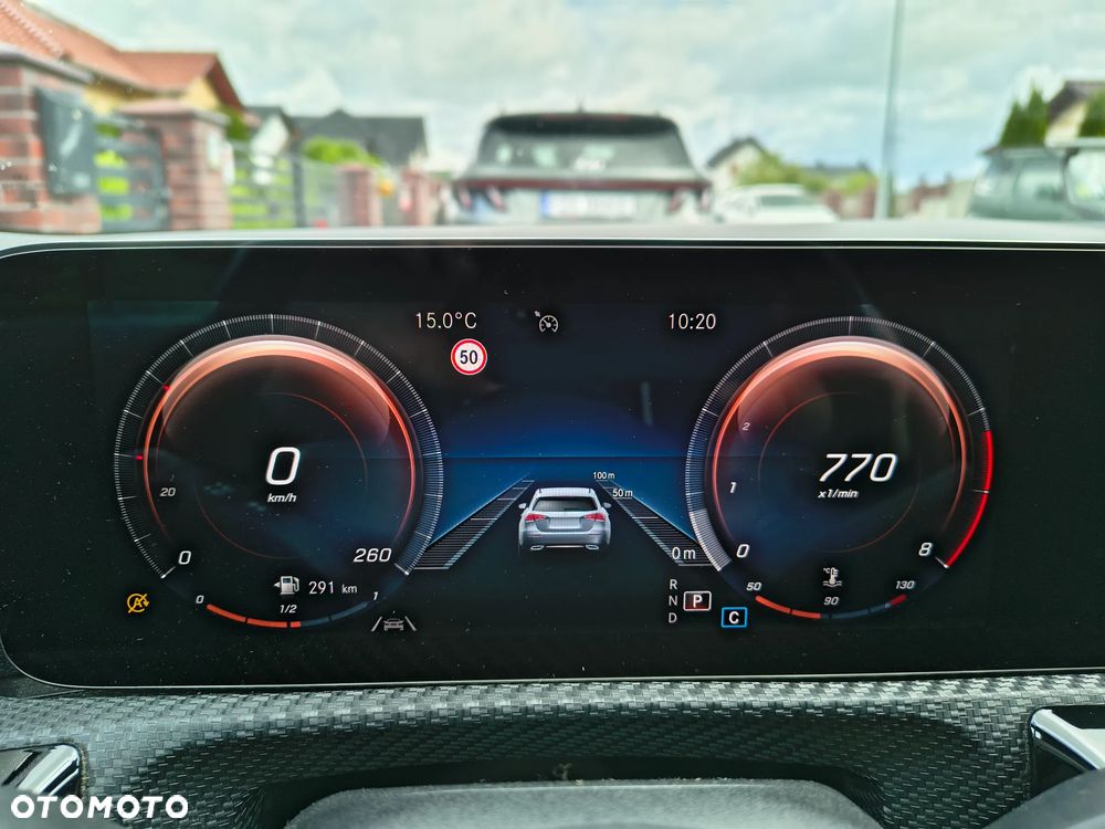 Mercedes-Benz CLA 180 7G-DCT - 30