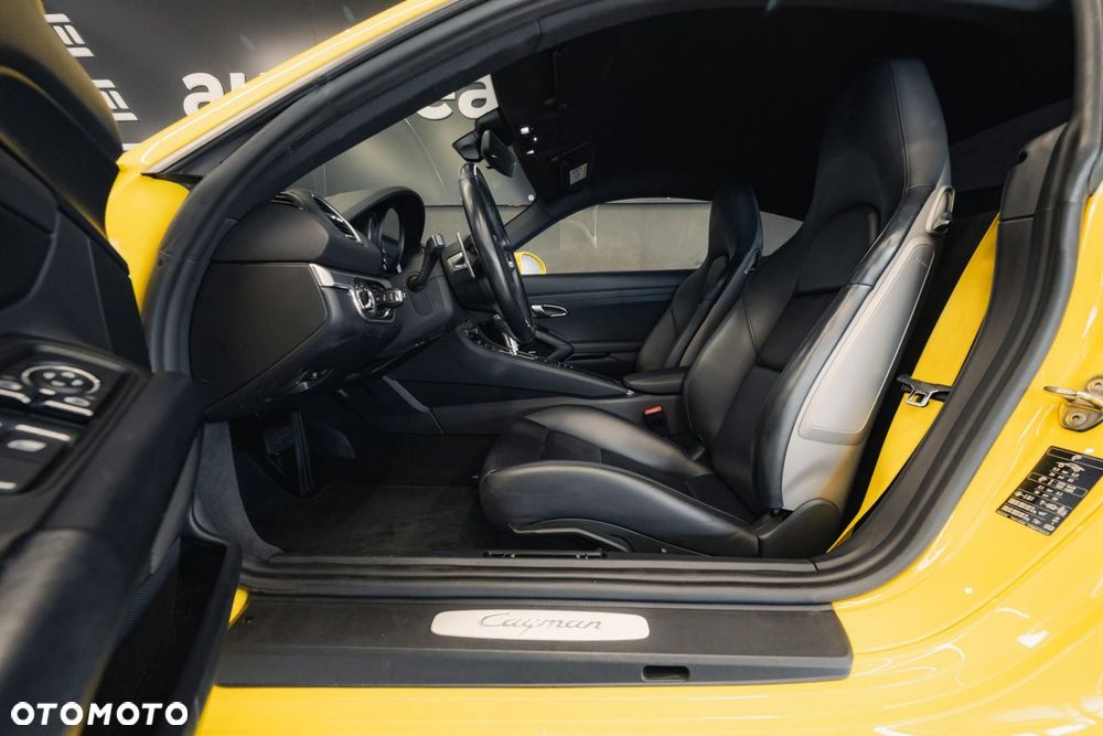 Porsche 718 Cayman - 14