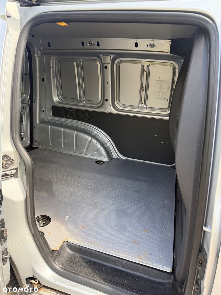 Volkswagen Caddy 1.6 (5-Si.) BMT Roncalli Edition - 10