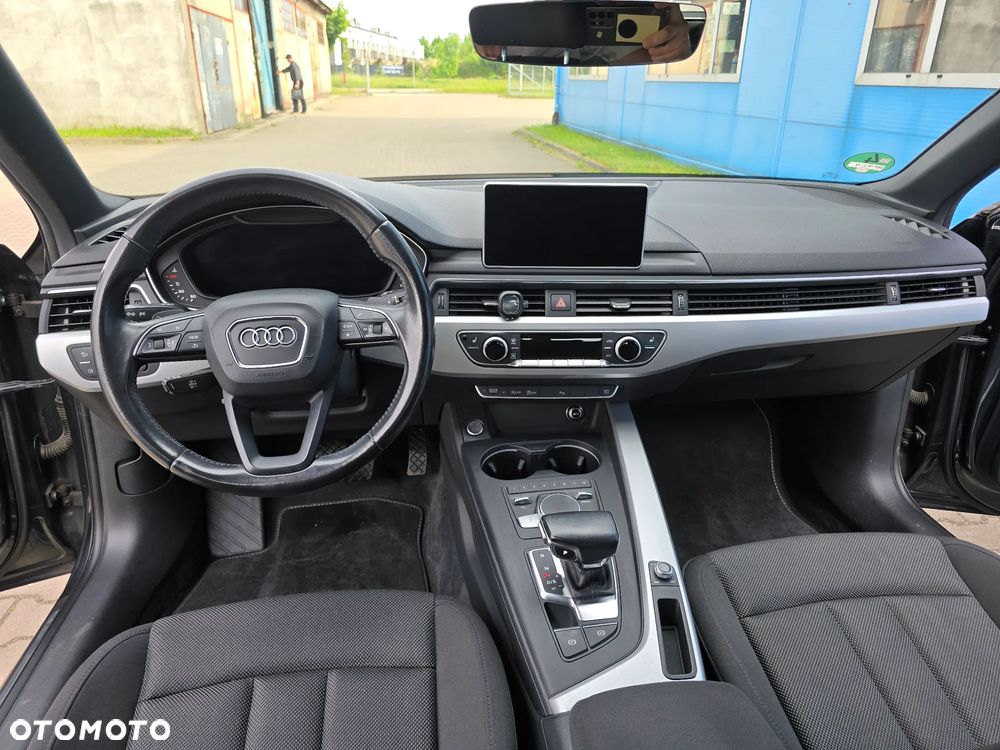 Audi A4 Avant 2.0 TDI ultra S tronic sport - 12