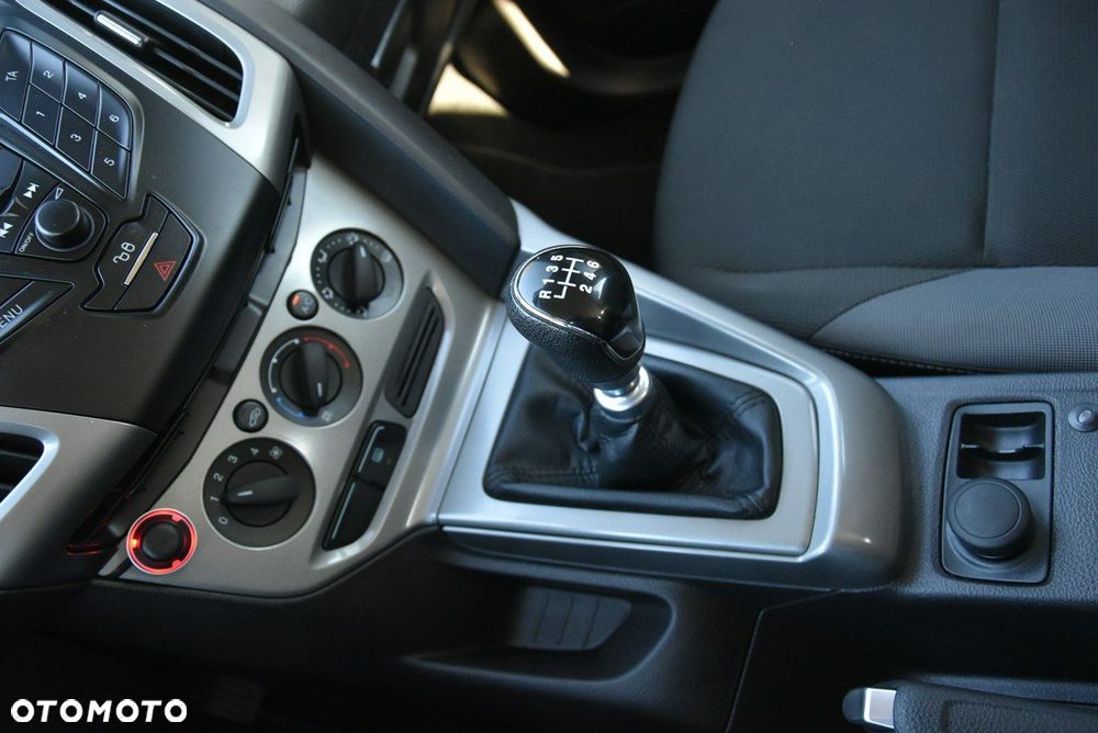 Ford Focus - 11