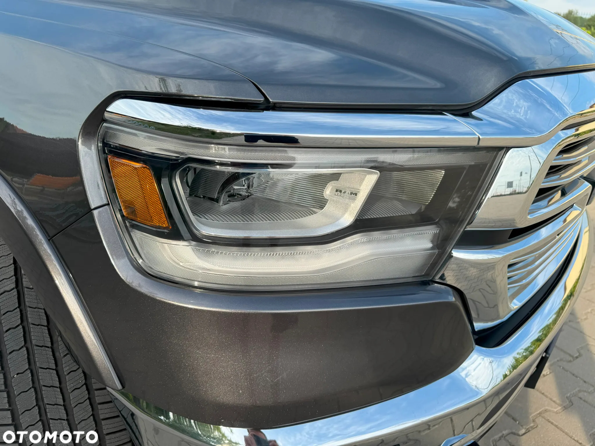 RAM 1500 - 9